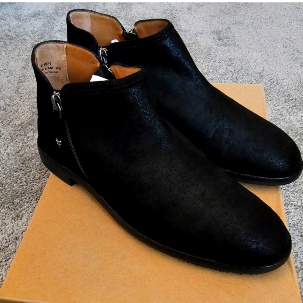 TRASK Aubrey Ankle Boots